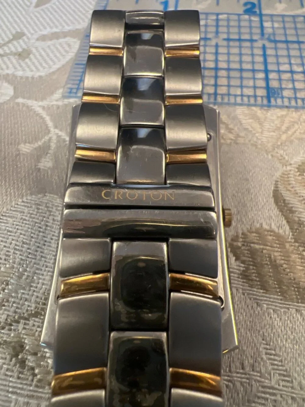 Croton Equator Mens Watch 18K Gold Stainless Swiss Quartz  With Sapphire & Date